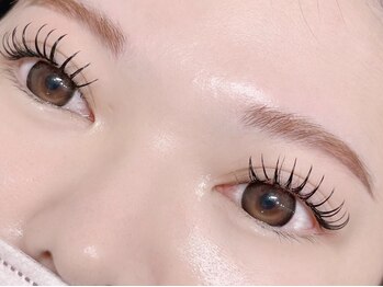 ミニュイ(Minuit)の写真/フラットラッシュ/ボリュームラッシュ/ダブルフラット!マツエクのモチと仕上がりに自信アリ☆