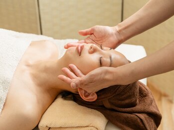 イリオスの写真/【乾燥が気になる季節に】植物エキスの力で乾燥・ハリと透明感を取り戻す保湿フェイシャル＊