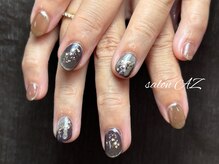 サロン エージー(salon AZ)/月見ネイル