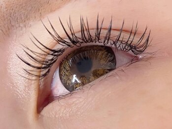 Fonte(旧:トータルサロン Cher)の写真/お一人お一人に合ったデザインで美しい仕上がりに♪《LDカール有◎》自然で上品な目元を演出します◇