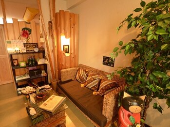 アラムスパビューティー/待合スペース