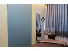 キャロリーヌ新宿店/メンズルーム2