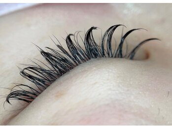 アイ ビューティー ルクール 見附店(EYE BEAUTY Le Coeur)/担当【井伊】