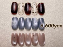 モモネイル(momonails)
