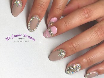 アン ジョーヌドラゴ/ピンク☆キラキラネイル