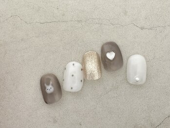 アンドヴァ ピヴォクロス店(Andova)/【H19】華やか