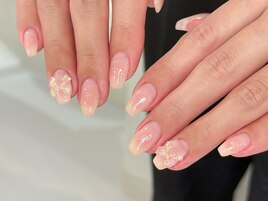 韓国風チークネイル