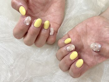 ヒラソルネイル(Girasol nail)/気分の様に明るいyellow
