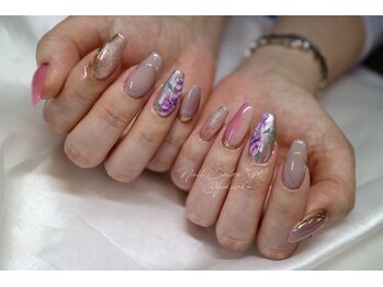 ネイルサロン R/スタイリングコース 8030円Aki