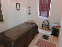 ボディとフェイシャルの個室ルームでゆったり受けていただけます