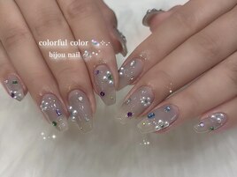 ビジューネイル