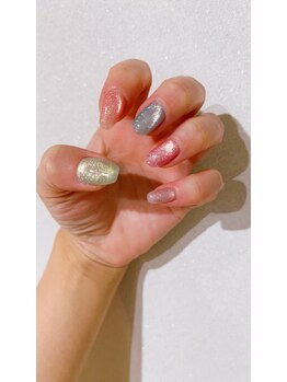 ネイルサロンアンドジュエリー アリュール(ALLURE)の写真/マグネット/フラッシュ等カラーの種類豊富に揃えてます◎圧倒的な提案力でイメージ通りの仕上がりに♪