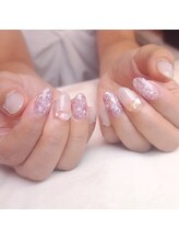 ピオニーネイル(peony nail)/ふどう色のフラワーネイル