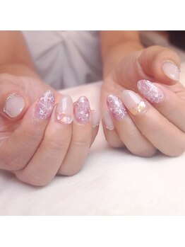 ピオニーネイル(peony nail)/ふどう色のフラワーネイル