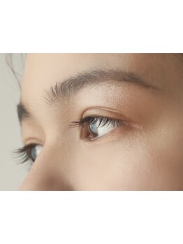 ボリュームのある目元にしたい