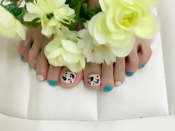 プルミエ ネイル(Premier Nail)/シルエットフラワー☆フット