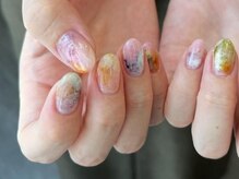 ヤーム アズ エティル(Yarm As Etel)/カラフルなインクデザイン