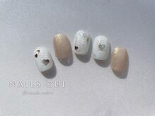 ネイルズキュー(NAILS CUE)/ゴールドラメネイル