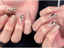 ネイルアンドアイラッシュスタジオ シュシュ(chouchou)/春夏秋冬ワンカラー×ハートホロ