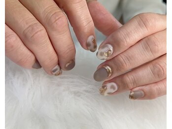 ネイルソファ 生駒(nail sofa)/staff　：　tanaka