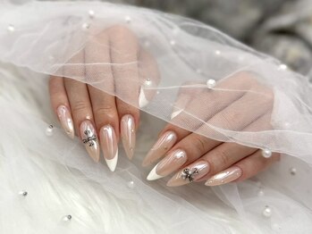 ベルグローアルファネイル(BELLE GROW ALPHA NAIL)の写真/憧れのロングネイルも叶う!長さ出しができるサロンで指先から自信をプラス☆