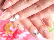 クリスタルネイル イオンモール広島府中店(CRYSTAL NAIL)/お洒落ラインストーンジェル