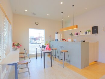 トライベッカ(TRIBECA)/清潔感のある待合スペース♪