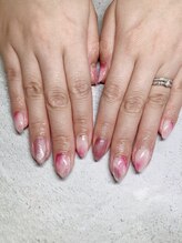 ラグネル(Luxnal)/ニュアンスネイル