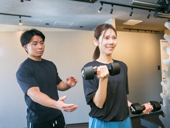 ボディメイクスタジオ エス(Body Make Studio S)の写真/【天神橋筋六丁目2分】22時まで営業しているので、お仕事帰りの気分転換/ボディメイクはお任せ下さい◇