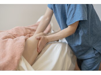 アクア/【太田市/ハワイアンロミロミ】