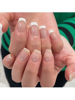 ビー 十日市(bii)/フレンチネイル