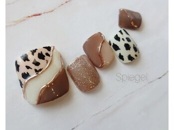 シュピーゲル/フットデザイン