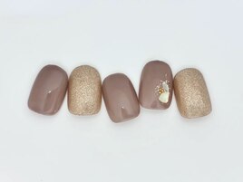 Bコース5200円ショートネイル