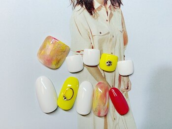 フェリシアネイル(FERECIA nail)/上:¥8980/下:¥8980