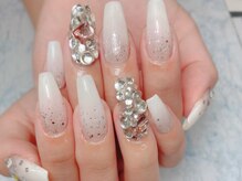 ネイル マックスケリー 神戸(MAXKELLY)/白グラデーションネイル