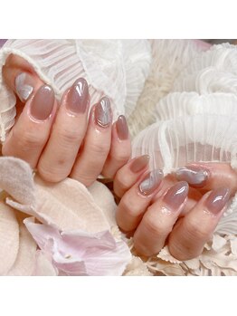 アイカ(Aika)/ニュアンスオフィスネイル