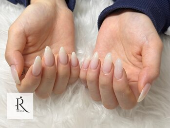 乳白色ワンカラー