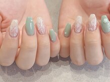 エムネイル(emNail)の雰囲気（持ち込みデザインも気軽にご相談ください！）