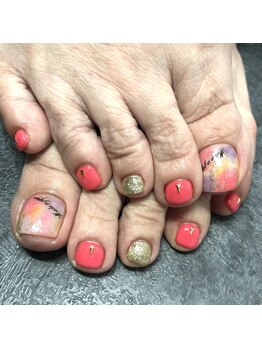 colorful nuance foot