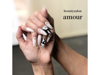 アムール(amour)/