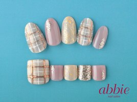 チェック◇上￥12650/下￥12562