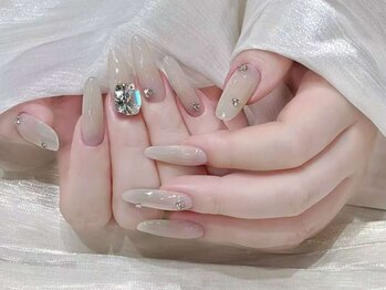 ミキネイルサロン(MiKi Nail Salon)の写真/凝ったデザインがお好きな方◎【ハンドやり放題コース120分￥6980】カラー・ストーン・パーツ豊富にご用意!
