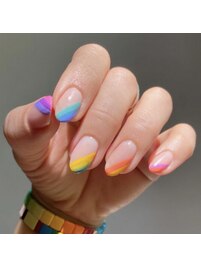 カラフル斜めフレンチ