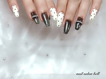 ベル(bell)/定額ネイルデザイン