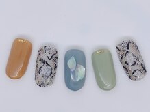 ソルノワ(sol-noir)/