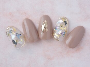 エムネイル(emu.nail)/定額アート多めコース
