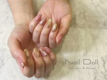 ネイルドール(Nail Doll)/