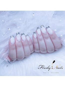 フラッシーネイルズ(Flashy Nails)/yui担当