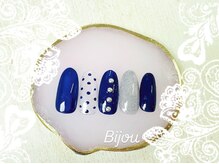 ビジュー(Bijou)/大人ネイビー