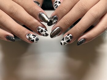 サロン アクセシブル(salon ACCESSIBLE)/シルバー×ミラー×ハート